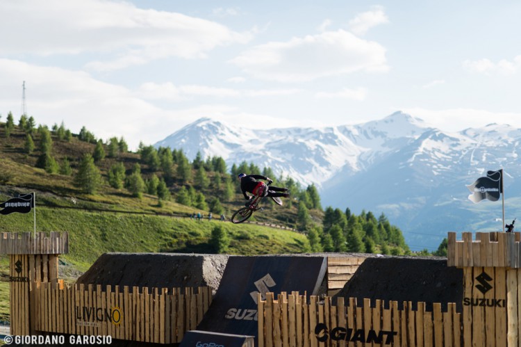 nineknights03