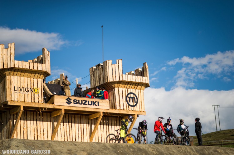 nineknights04