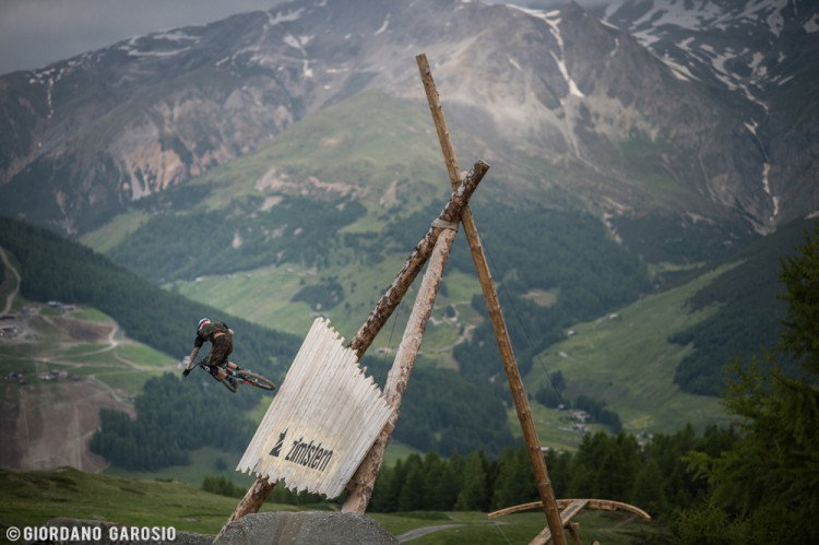 nineknights15