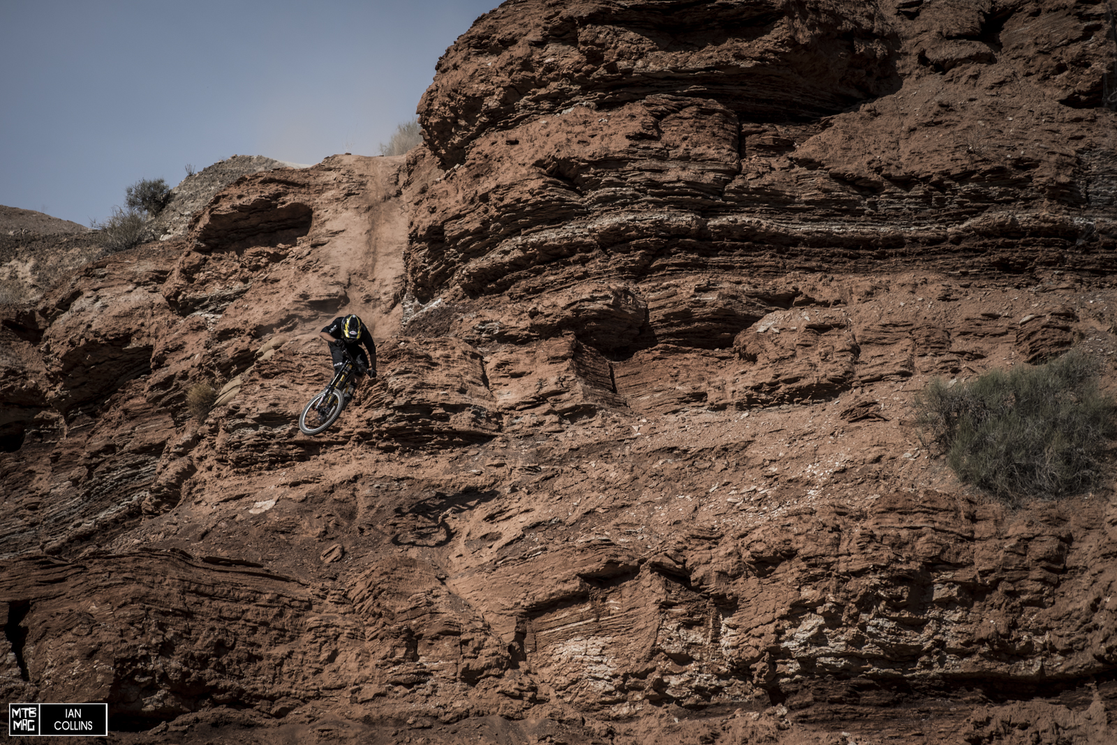 Steezing a drop like this is a good way to make the cut. Congrats on making finals R-Dog. Send it today buddy!