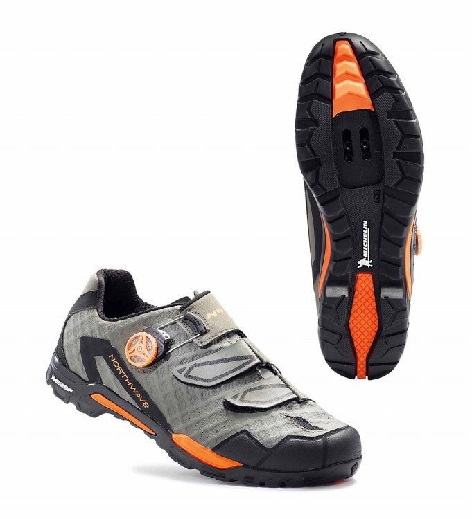 NORTHWAVE_OutcrossPlus_80174011_96_s_MICHELIN Explorer outsole