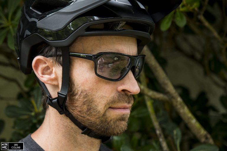 [Tested] Smith Pathway Photochromic Glasses | MTB-MAG.COM