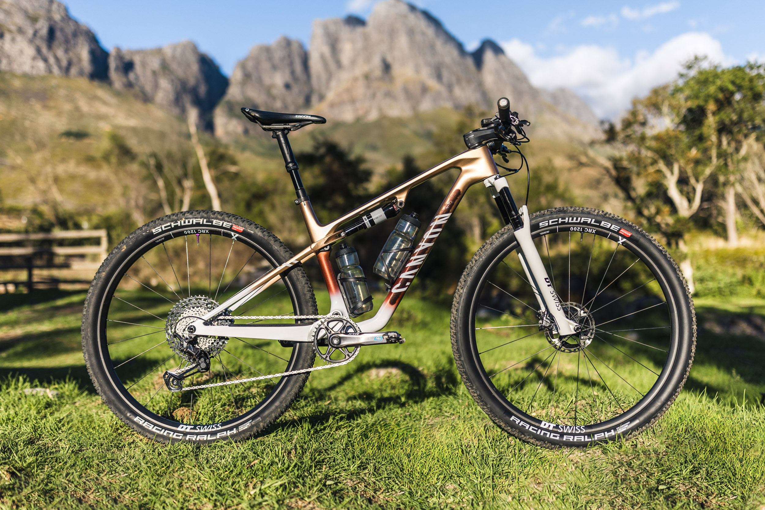 Canyon Lux World Cup CFR Untamed
